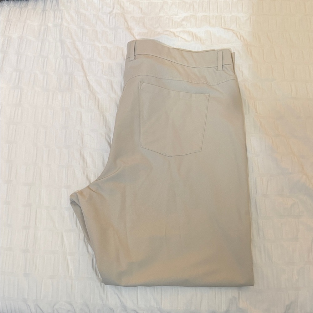 Old Navy Active Slim Tech Hybrid Pants - Gray